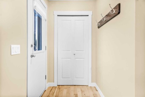 16279 10 Street Sw, Calgary, AB - Indoor Photo Showing Other Room