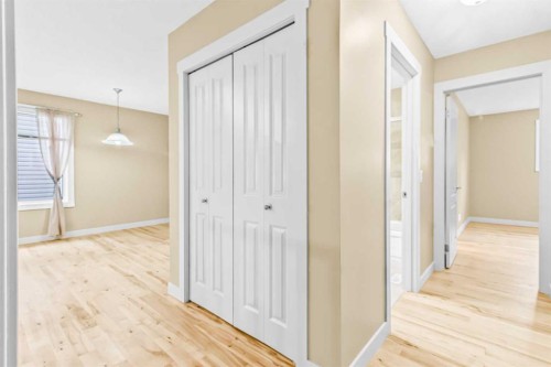 16279 10 Street Sw, Calgary, AB - Indoor Photo Showing Other Room