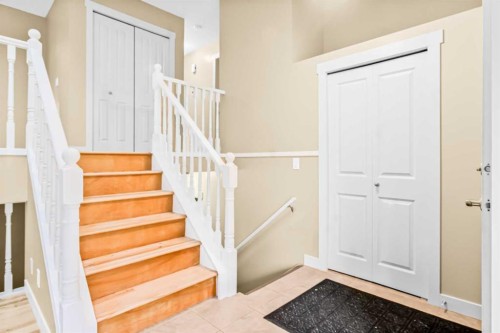 16279 10 Street Sw, Calgary, AB - Indoor Photo Showing Other Room