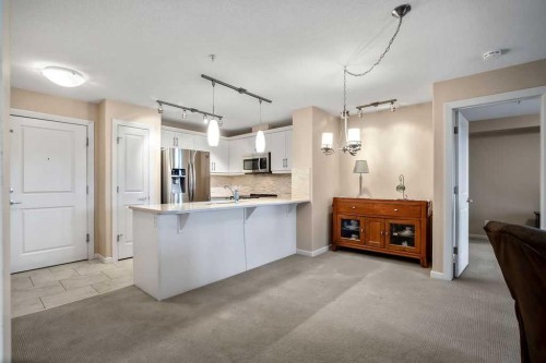 2202-310 Mckenzie Towne Gate Se, Calgary, AB - Indoor Photo Showing Kitchen With Upgraded Kitchen