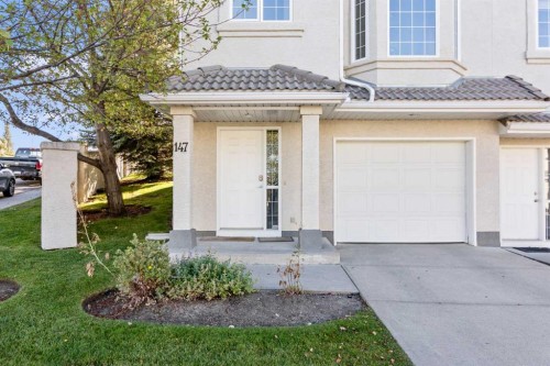 147 Hampstead Green Nw, Calgary, AB - Outdoor