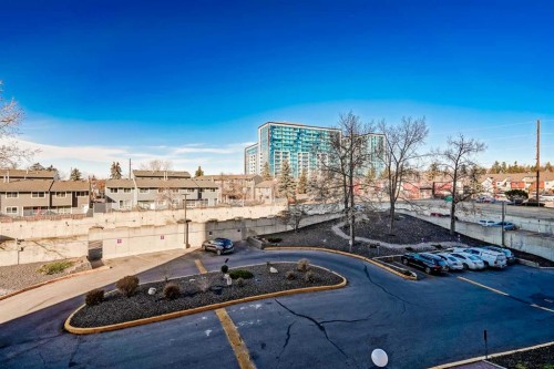 307-4944 Dalton Drive Nw, Calgary, AB - Outdoor With View