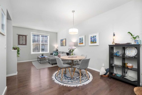 444 Ascot Circle Sw, Calgary, AB - Indoor