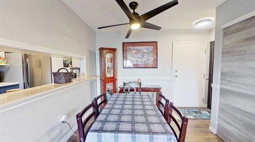 406-11 Dover Point Se, Calgary, AB - Indoor Photo Showing Other Room