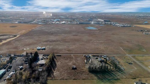 8990 34 Avenue Se, Calgary, AB 