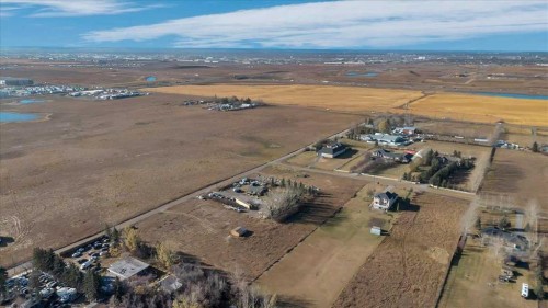 8990 34 Avenue Se, Calgary, AB 