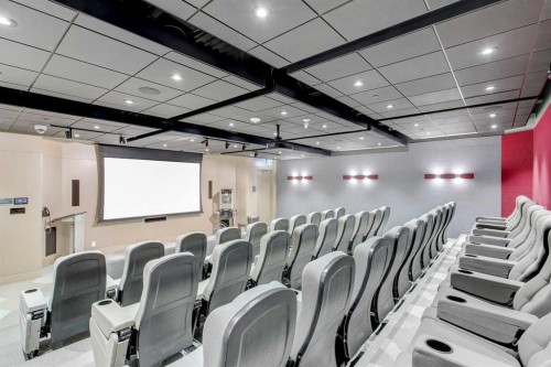 415-11 Mahogany Circle Se, Calgary, AB - Indoor Photo Showing Other Room