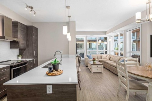 415-11 Mahogany Circle Se, Calgary, AB - Indoor Photo Showing Other Room