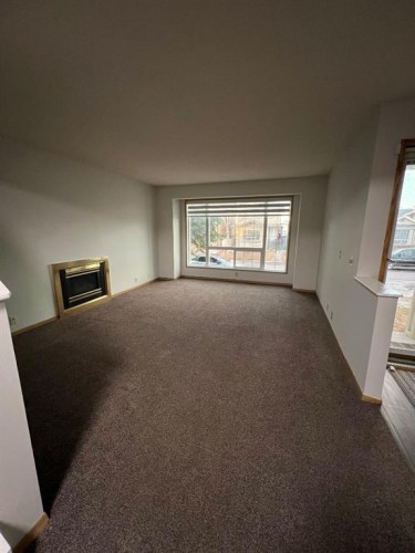 99 Martinwood Road Ne, Calgary, AB - Indoor Photo Showing Other Room