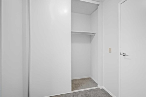 103 Taradale Drive Ne, Calgary, AB - Indoor