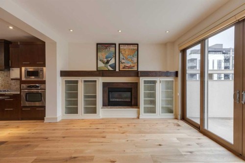 2005 32 Avenue Sw, Calgary, AB - Indoor