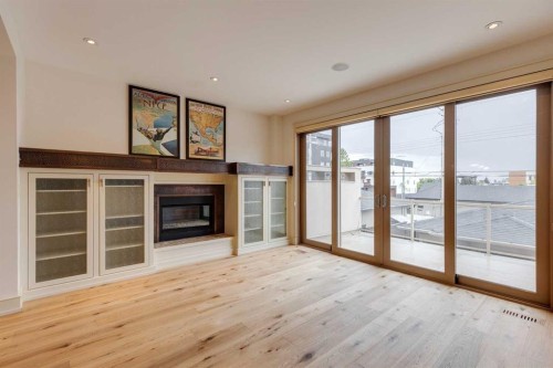 2005 32 Avenue Sw, Calgary, AB - Indoor With Fireplace