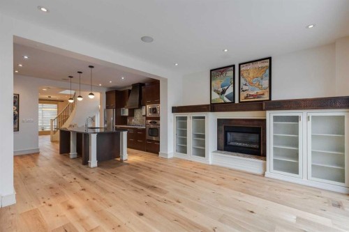 2005 32 Avenue Sw, Calgary, AB - Indoor