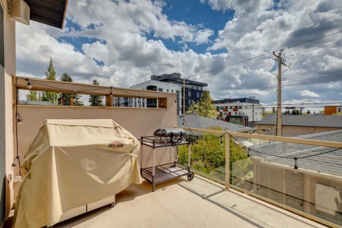 2005 32 Avenue Sw, Calgary, AB - Outdoor