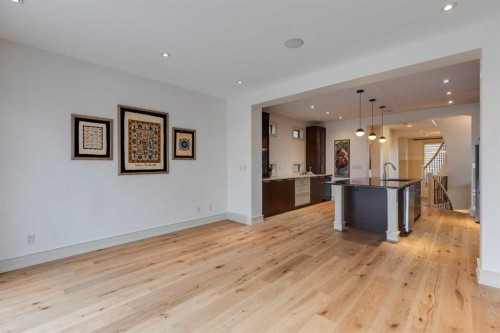 2005 32 Avenue Sw, Calgary, AB - Indoor Photo Showing Kitchen