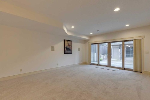 2005 32 Avenue Sw, Calgary, AB - Indoor Photo Showing Other Room