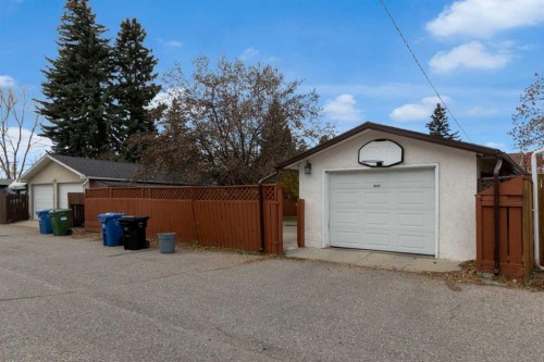 5122 48 Street Nw, Calgary, AB - Outdoor