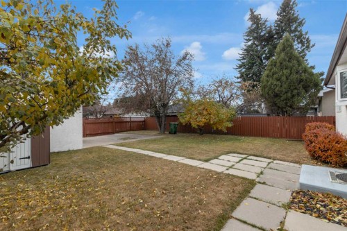 5122 48 Street Nw, Calgary, AB - Outdoor