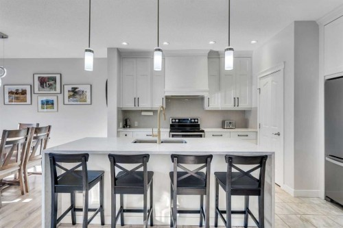 1535 Ravensmoor Way Se, Airdrie, AB - Indoor