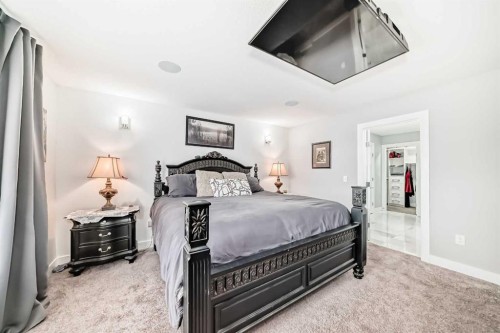 1368 Lackner Boulevard, Carstairs, AB - Indoor Photo Showing Bedroom