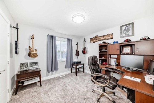 1368 Lackner Boulevard, Carstairs, AB - Indoor Photo Showing Office