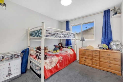 459 Templevale Drive Ne, Calgary, AB - Indoor Photo Showing Bedroom