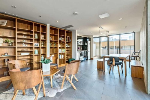 903-1010 6 Street Sw, Calgary, AB - Indoor