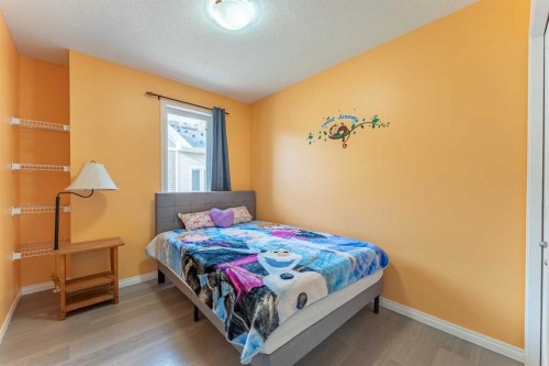 37 Auburn Bay Link Se, Calgary, AB - Indoor Photo Showing Bedroom