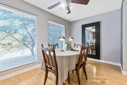 5279 Dalcroft Crescent Nw, Calgary, AB - Indoor Photo Showing Dining Room