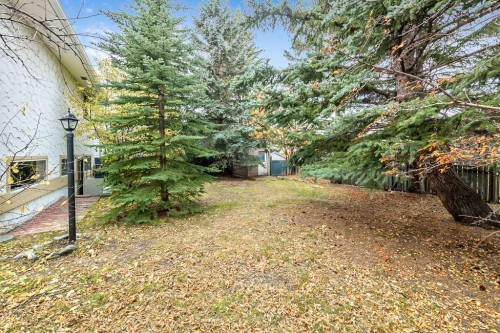 5279 Dalcroft Crescent Nw, Calgary, AB - Outdoor