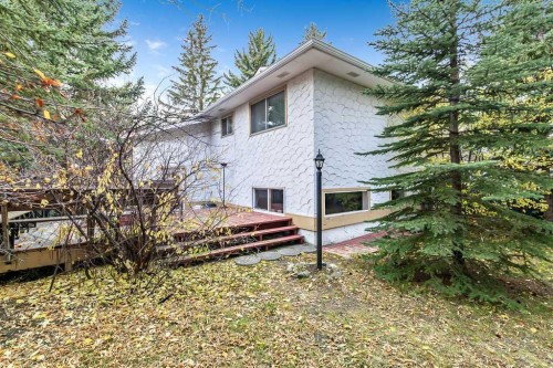 5279 Dalcroft Crescent Nw, Calgary, AB - Outdoor