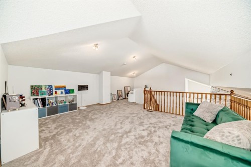 58 Panatella Lane Nw, Calgary, AB - Indoor