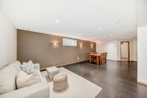 58 Panatella Lane Nw, Calgary, AB - Indoor