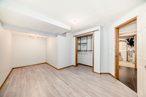 58 Panatella Lane Nw, Calgary, AB - Indoor Photo Showing Other Room