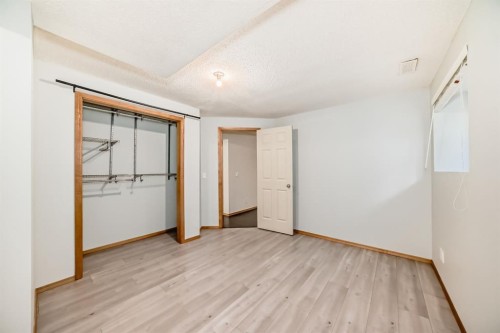 58 Panatella Lane Nw, Calgary, AB - Indoor Photo Showing Other Room