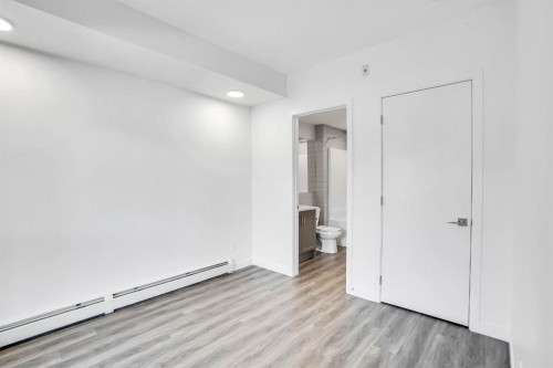 2113-350 Livingston Common Ne, Calgary, AB - Indoor Photo Showing Other Room