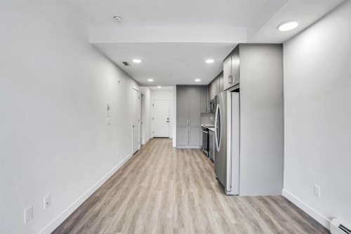 2113-350 Livingston Common Ne, Calgary, AB - Indoor Photo Showing Other Room