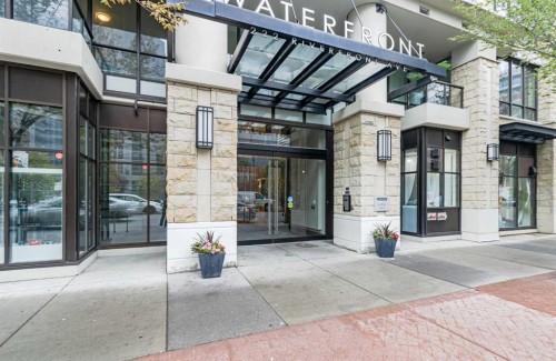 336-222 Riverfront Avenue SW Calgary, AB T2P 4V9