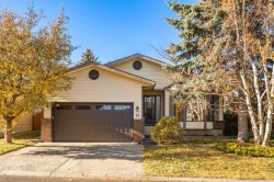 11 Bernard Place NW Calgary, AB T3K 2B8