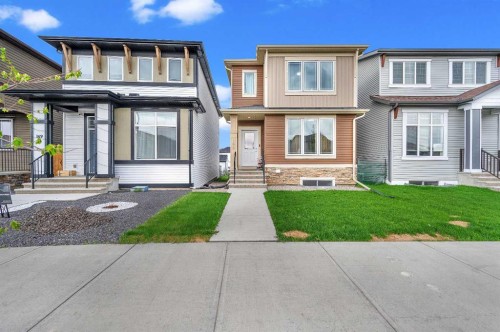 165 Hotchkiss Way SE Calgary, AB T3S 0G2