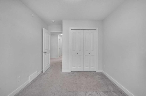 165 Hotchkiss Way Se, Calgary, AB - Indoor