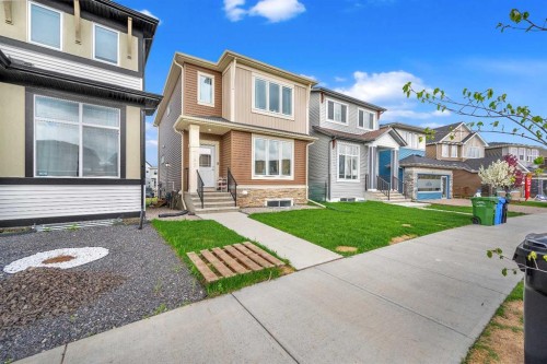 165 Hotchkiss Way Se, Calgary, AB - Outdoor With Facade