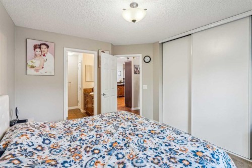 22 Auburn Bay View Se, Calgary, AB - Indoor Photo Showing Bedroom