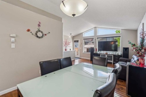 22 Auburn Bay View Se, Calgary, AB - Indoor Photo Showing Dining Room