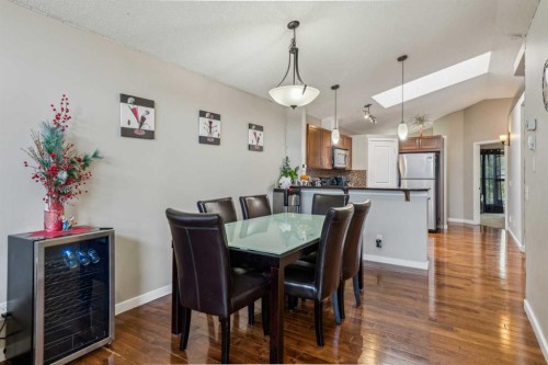 22 Auburn Bay View Se, Calgary, AB - Indoor Photo Showing Dining Room