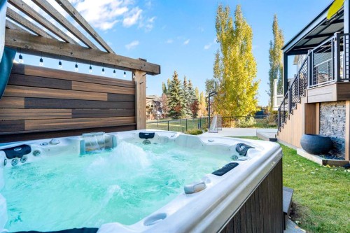 163 Cranarch Landing Se, Calgary, AB - Outdoor