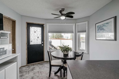 47 Harvest Glen Rise Ne, Calgary, AB - Indoor Photo Showing Dining Room