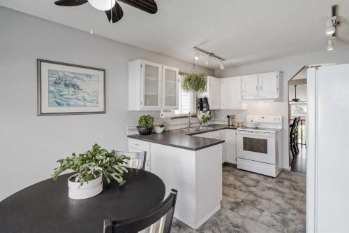 47 Harvest Glen Rise Ne, Calgary, AB - Indoor