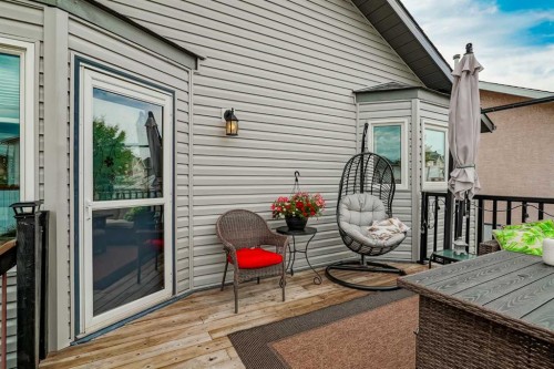 47 Harvest Glen Rise Ne, Calgary, AB - Outdoor With Deck Patio Veranda