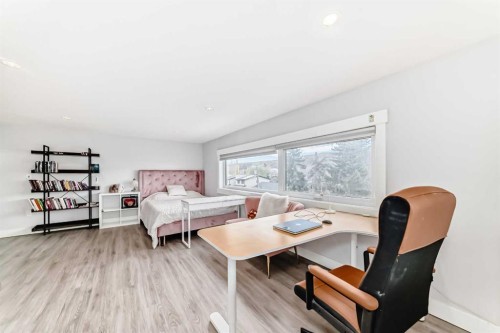 4640 15 Avenue Nw, Calgary, AB - Indoor